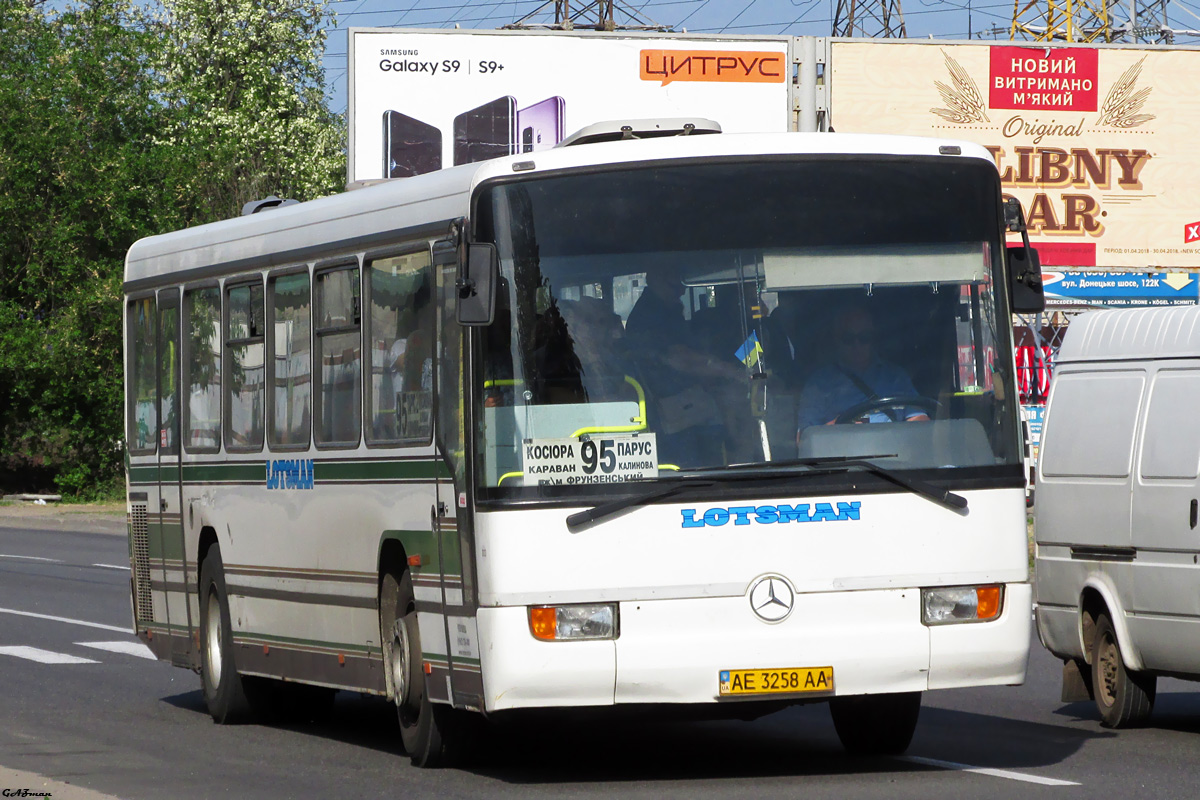 Obwód dniepropetrowski, Mercedes-Benz O345 Nr AE 3258 AA