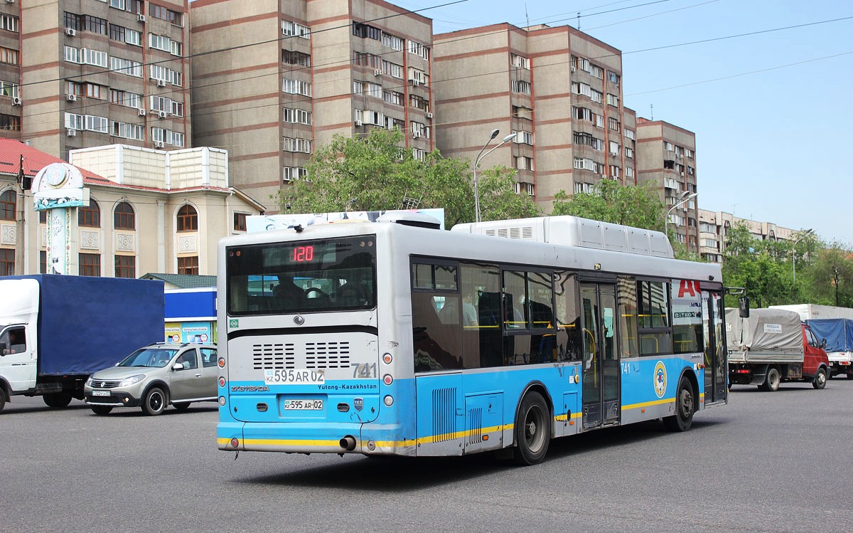 Алматы, Yutong ZK6118HGA № 741