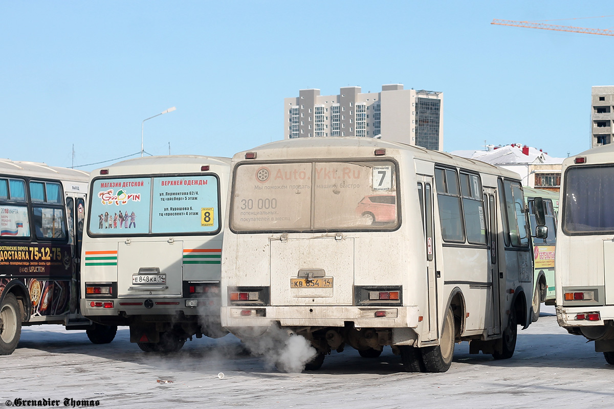 Sacha (Jakutsko), PAZ-32054 č. КВ 854 14; Sacha (Jakutsko) — Bus stations, End Stations