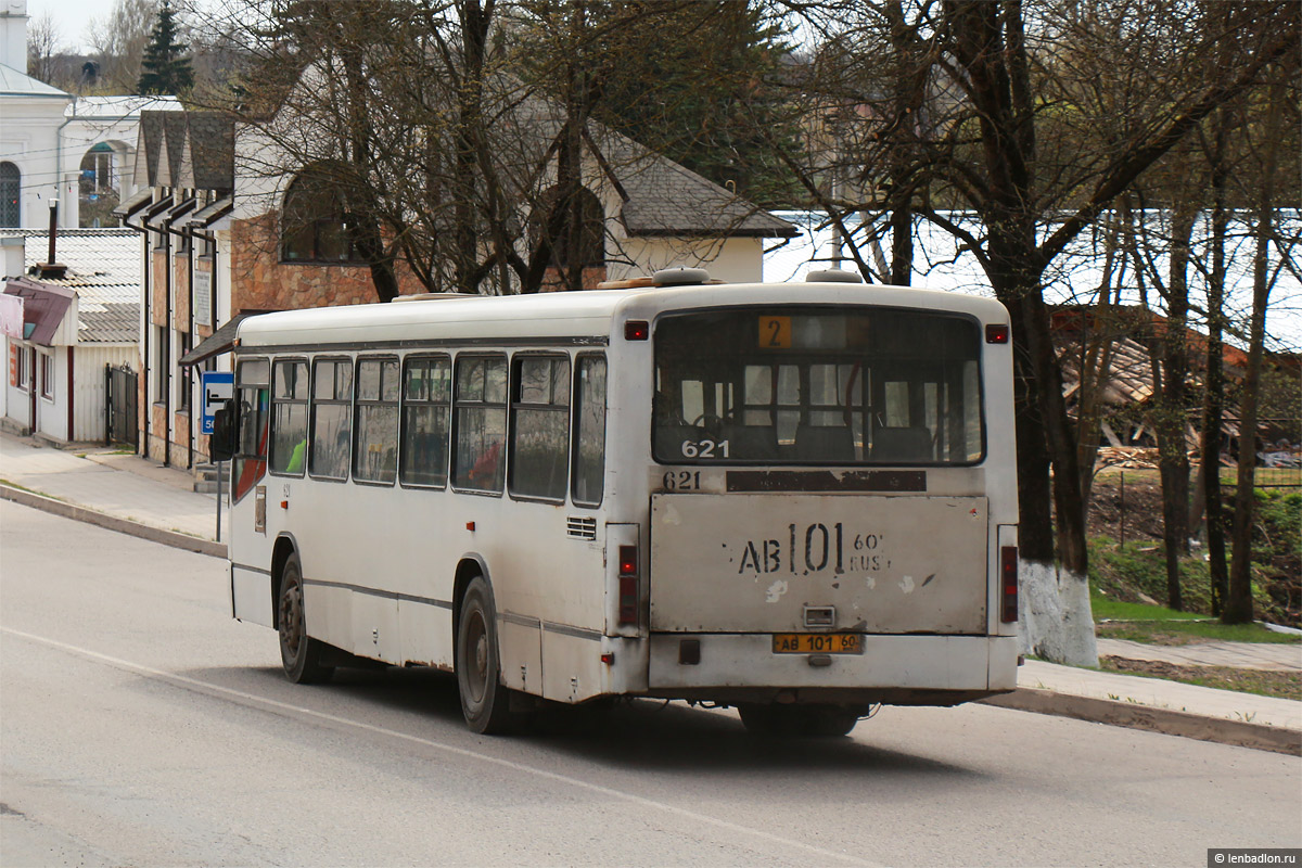 Псковская область, Mercedes-Benz O345 № 621