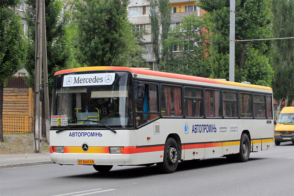 Dnepropetrovsk region, Mercedes-Benz O345 Nr. AE 8640 AA