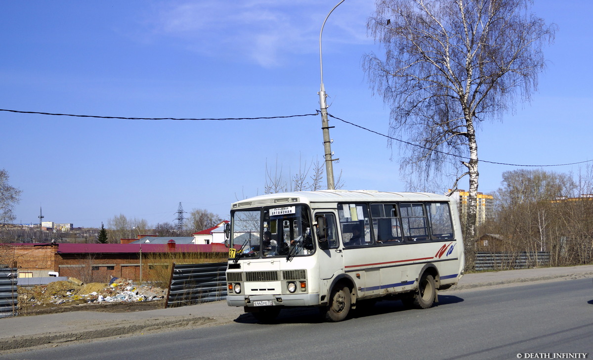 Tomská oblast, PAZ-32054 č. Е 443 РЕ 70