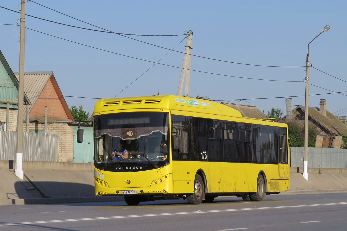 Obwód wołgogradzki, Volgabus-5270.G2 (CNG) Nr 175