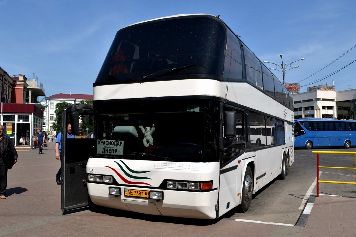 Автобусы белгород. Neoplan n122. Neoplan n122/2. Neoplan 122n1 Белгород. Neoplan 122.