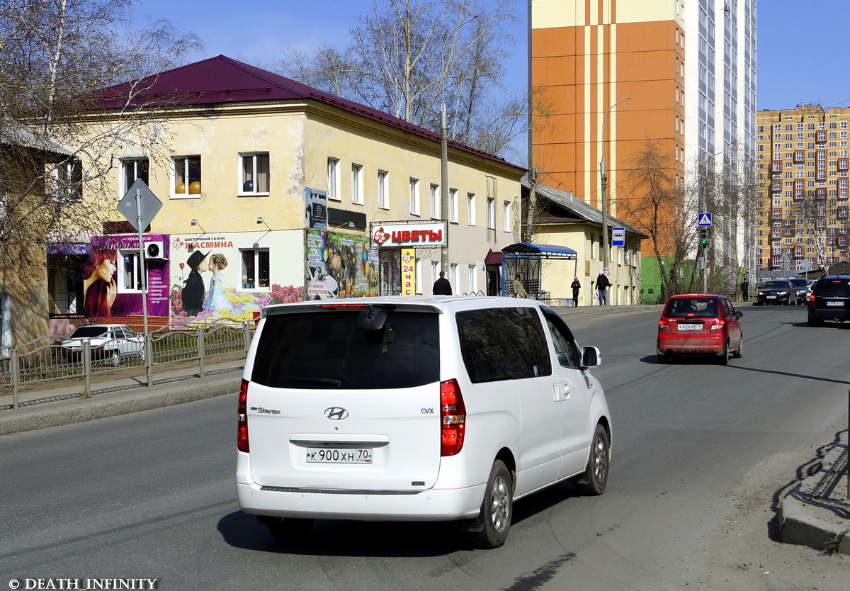 Томская область, Hyundai H-1/Starex № К 900 ХН 70