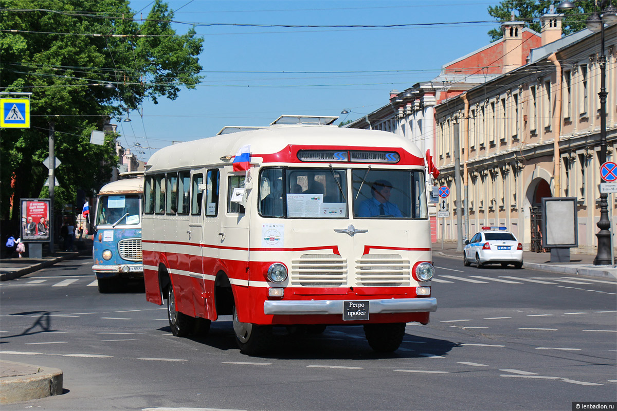 Санкт-Петербург, РАФ-976 № б/н; Санкт-Петербург — IV Петербургский парад ретро-транспорта 26 мая 2018 г.