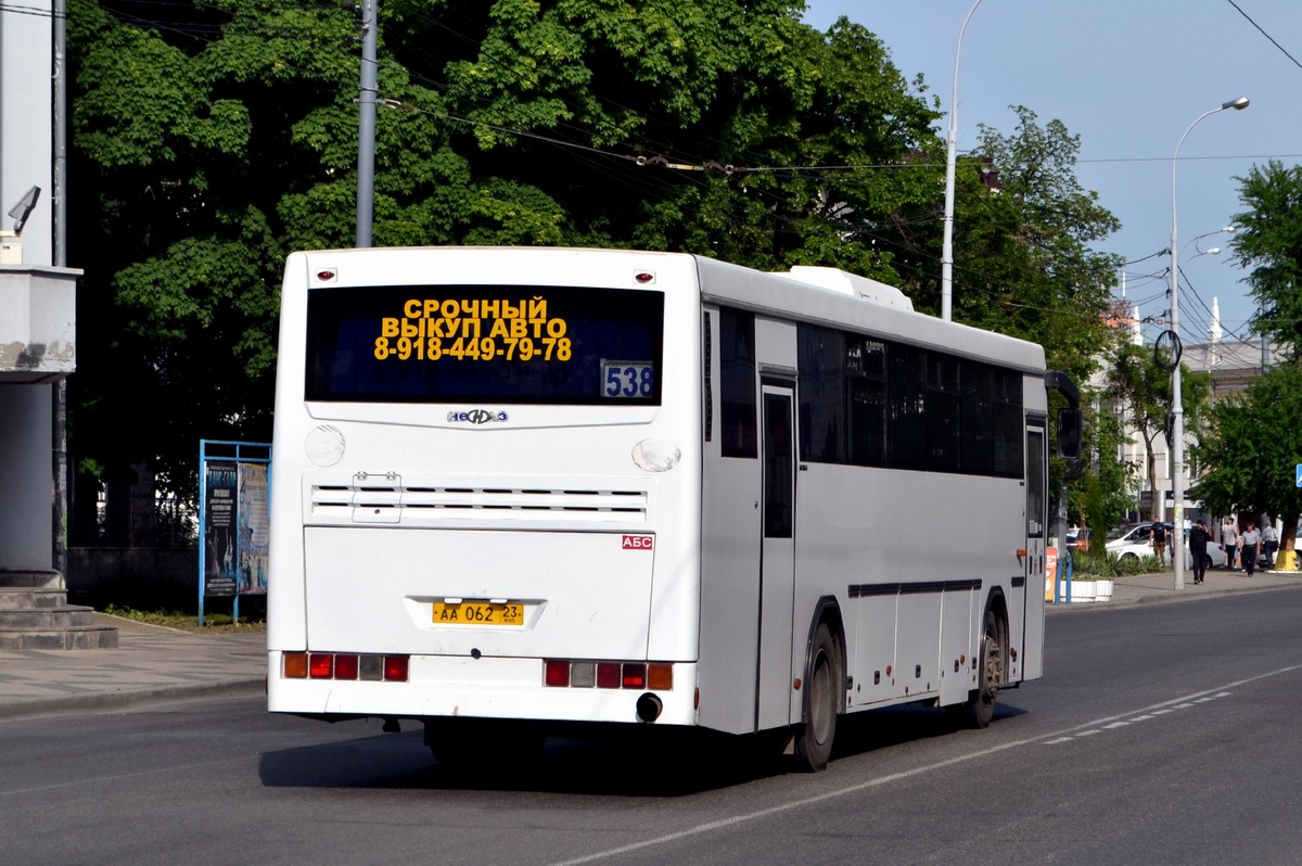 Краснодарский край, НефАЗ-5299-17-33 № АА 062 23