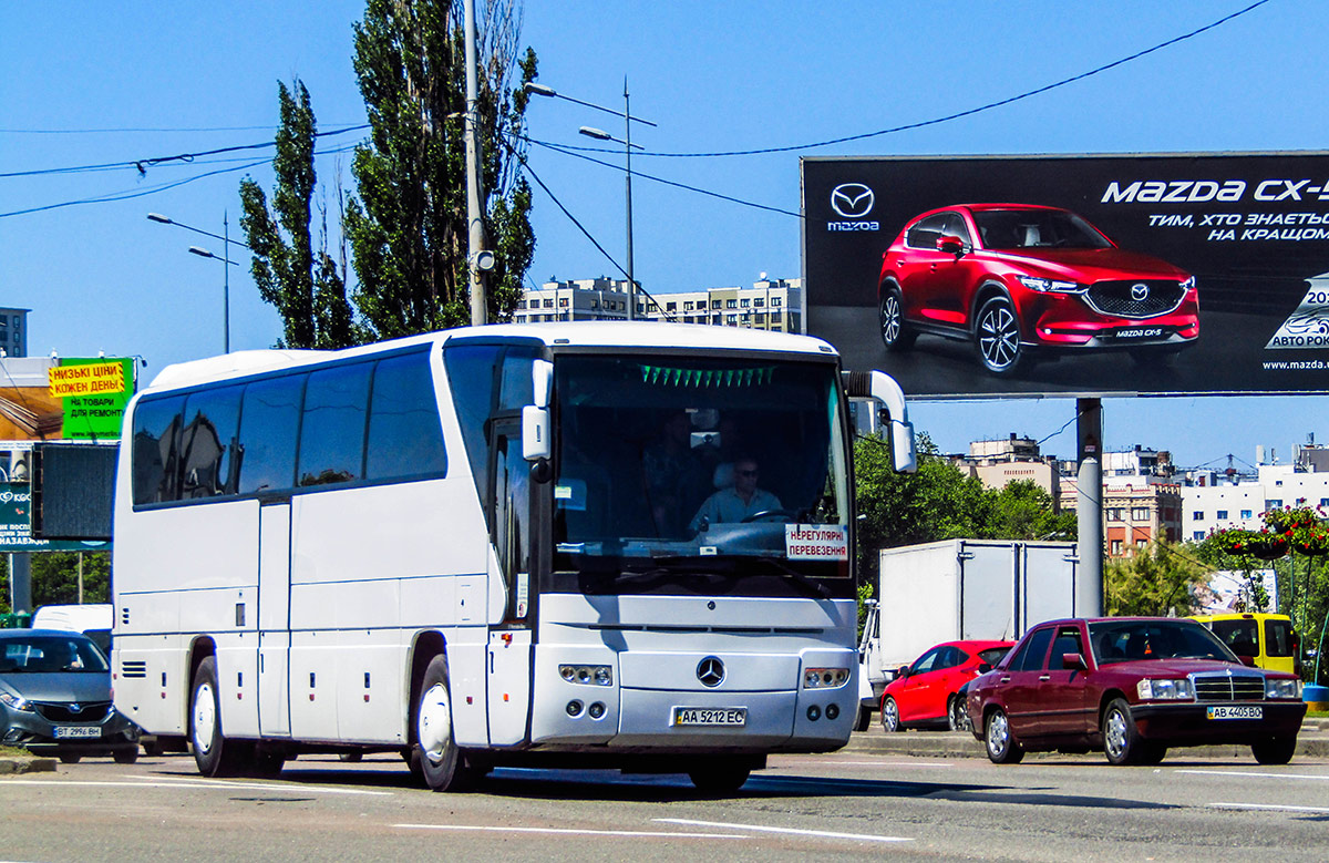 Киев, Mercedes-Benz O350-15RHD Tourismo № AA 5212 EC