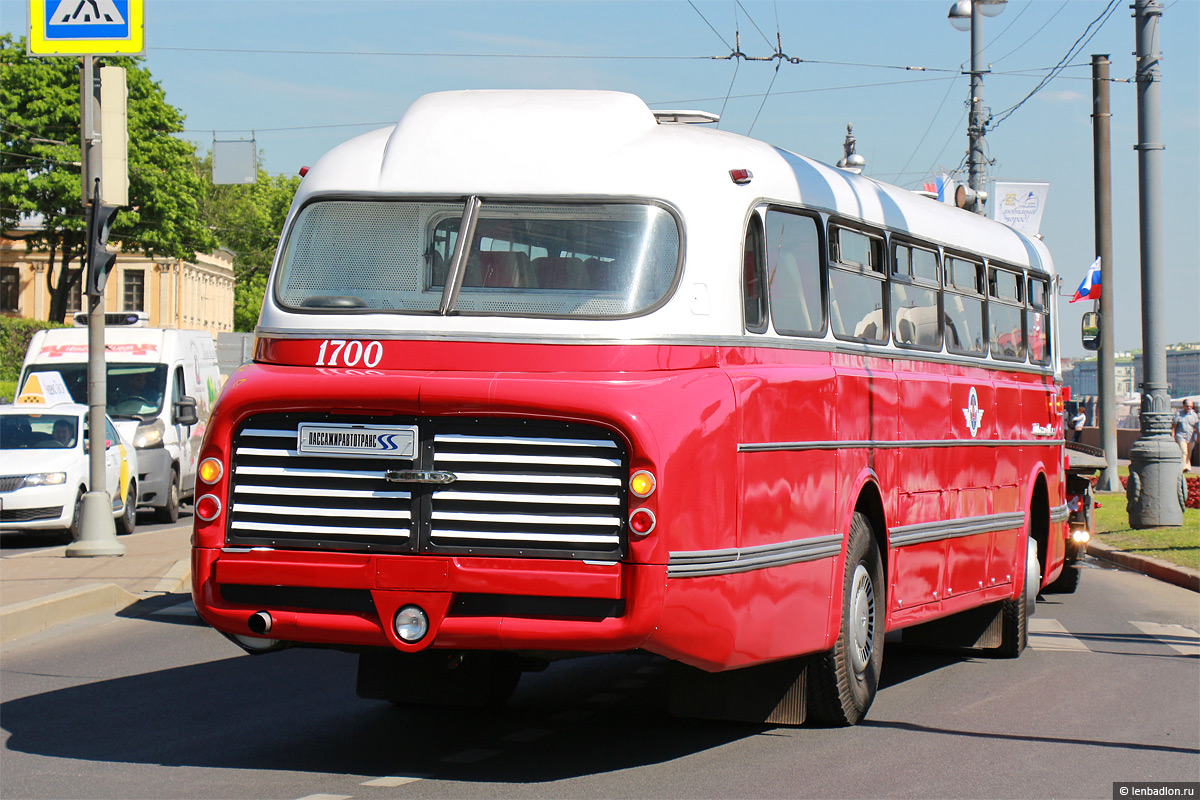 Санкт-Петербург, Ikarus  55.14 Lux № 1700; Санкт-Петербург — IV Петербургский парад ретро-транспорта 26 мая 2018 г.