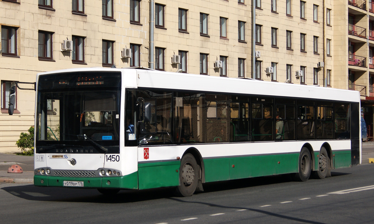 Санкт-Петербург, Волжанин-6270.06 