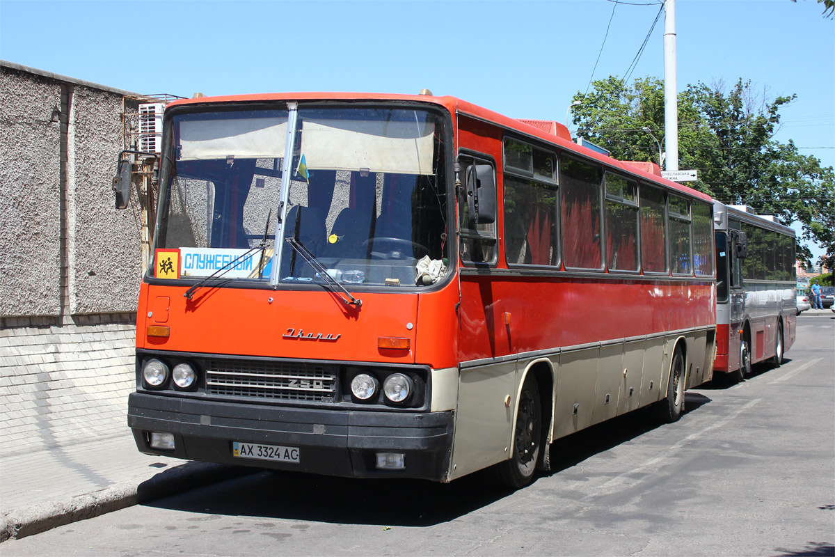 Kharkov region, Ikarus 250.95 Nr. AX 3324 AC