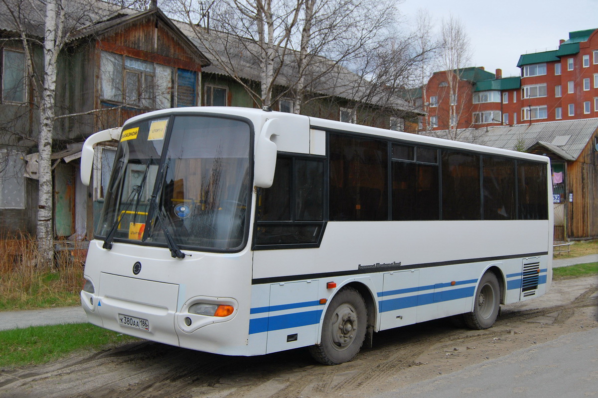 Ханты-Мансийский АО, КАвЗ-4235-32 № 2199