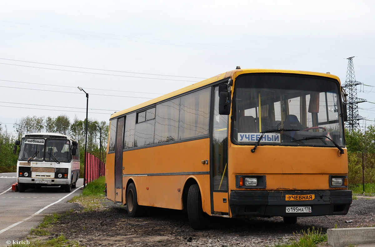 Санкт-Петербург, ЛАЗ А1414 "Лайнер-9" № О 195 МА 178