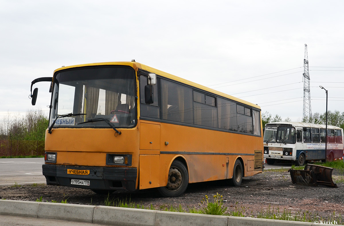 Санкт-Петербург, ЛАЗ А1414 "Лайнер-9" № О 195 МА 178