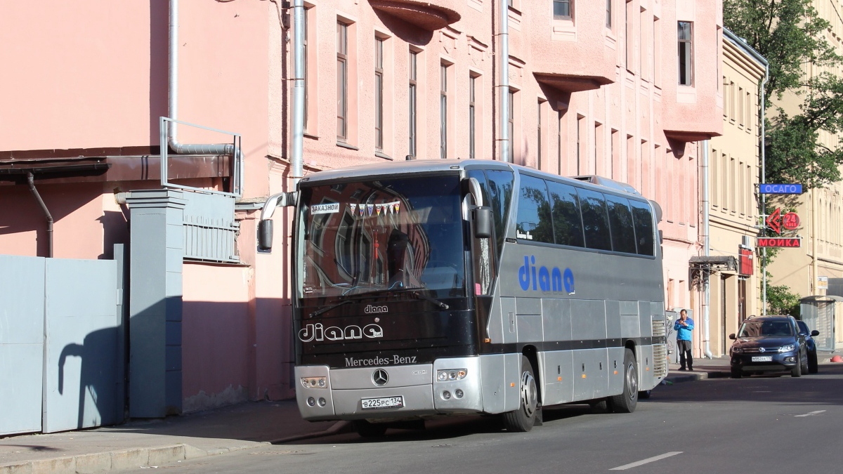 Санкт-Петербург, Mercedes-Benz O403SHD № В 225 РС 134