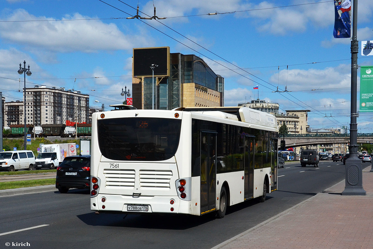 Санкт-Петербург, Volgabus-5270.G2 (CNG) № 7561