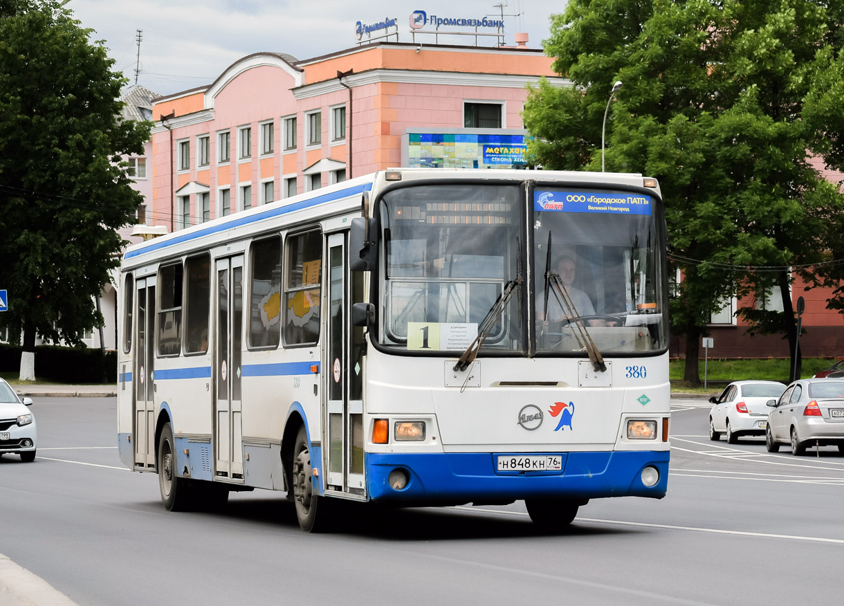 Новгородская область, ЛиАЗ-5256.57 № 380