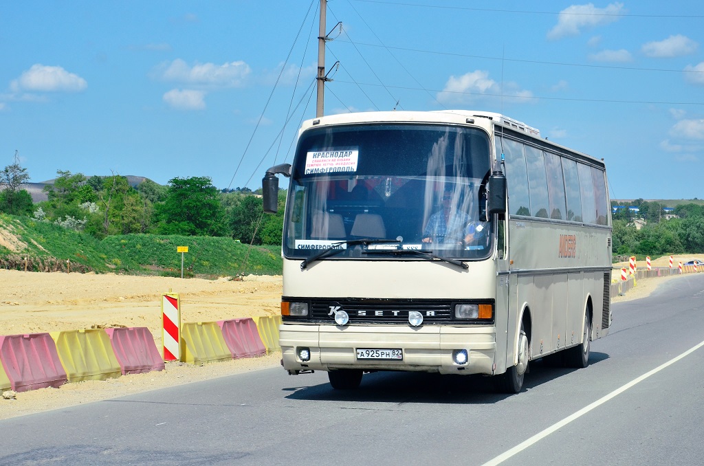 Белгород крым автобус. М240рн82. Автобус Крым Польша. Фотобус Керчь а 905 РН 82.