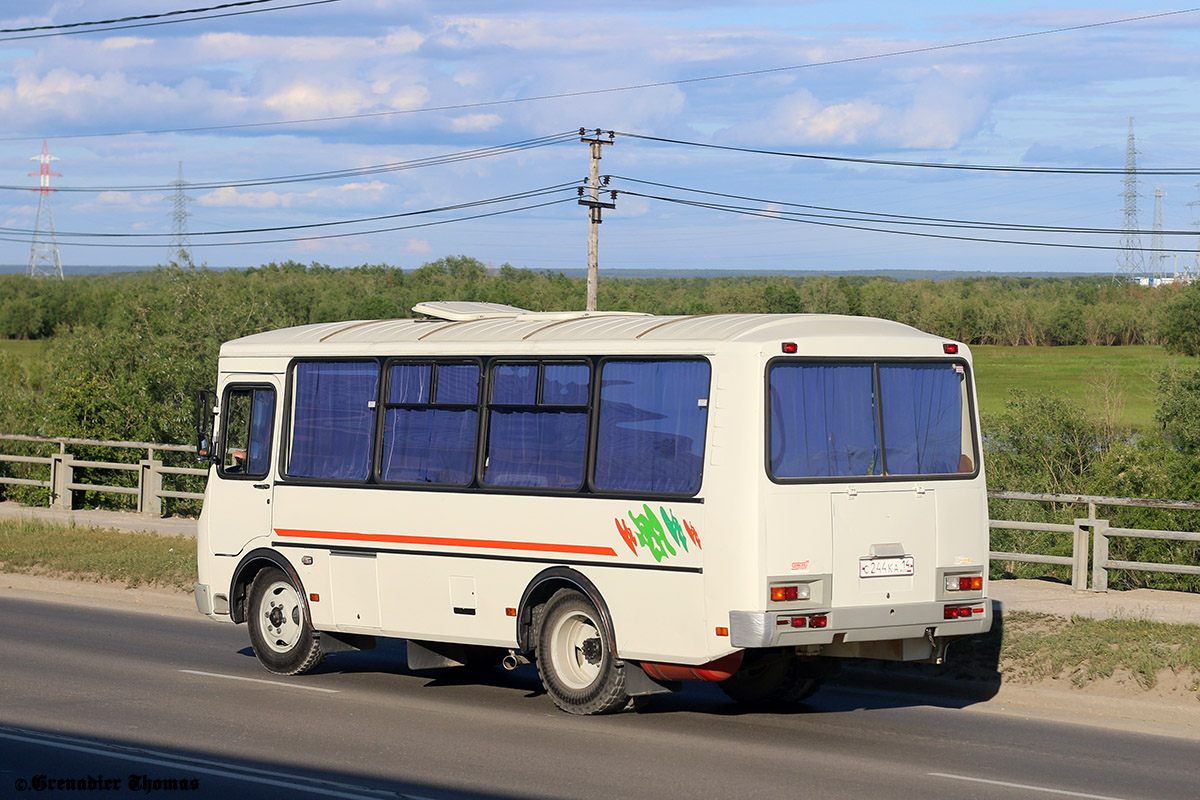 Jakutien Republik, PAZ-32054 Nr. С 244 КА 14