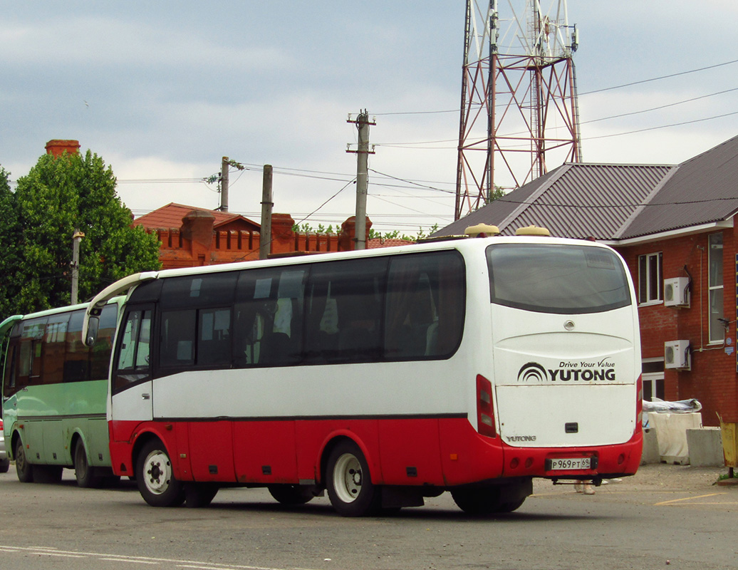 Тверская область, Yutong ZK6737D № Р 969 РТ 69