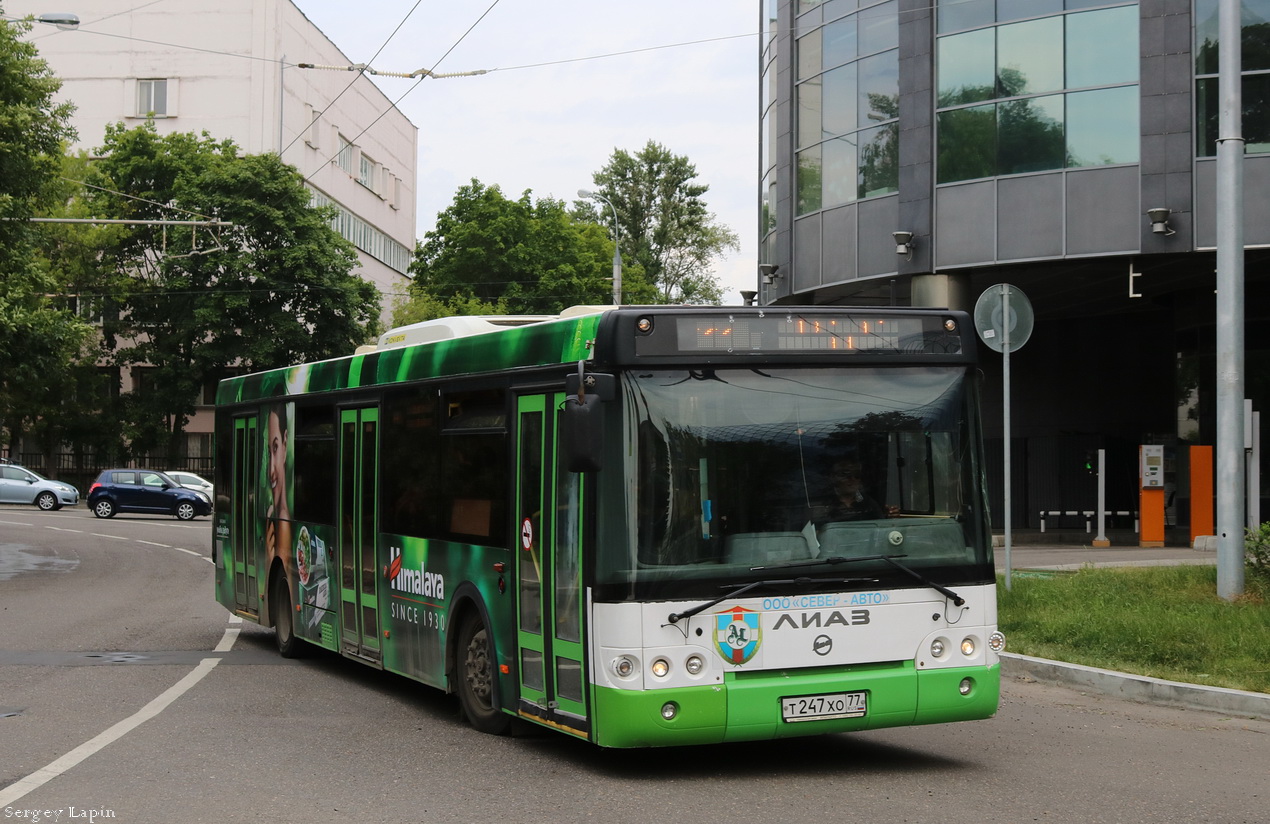 Moskau, LiAZ-5292.22 (2-2-2) Nr. Т 247 ХО 77