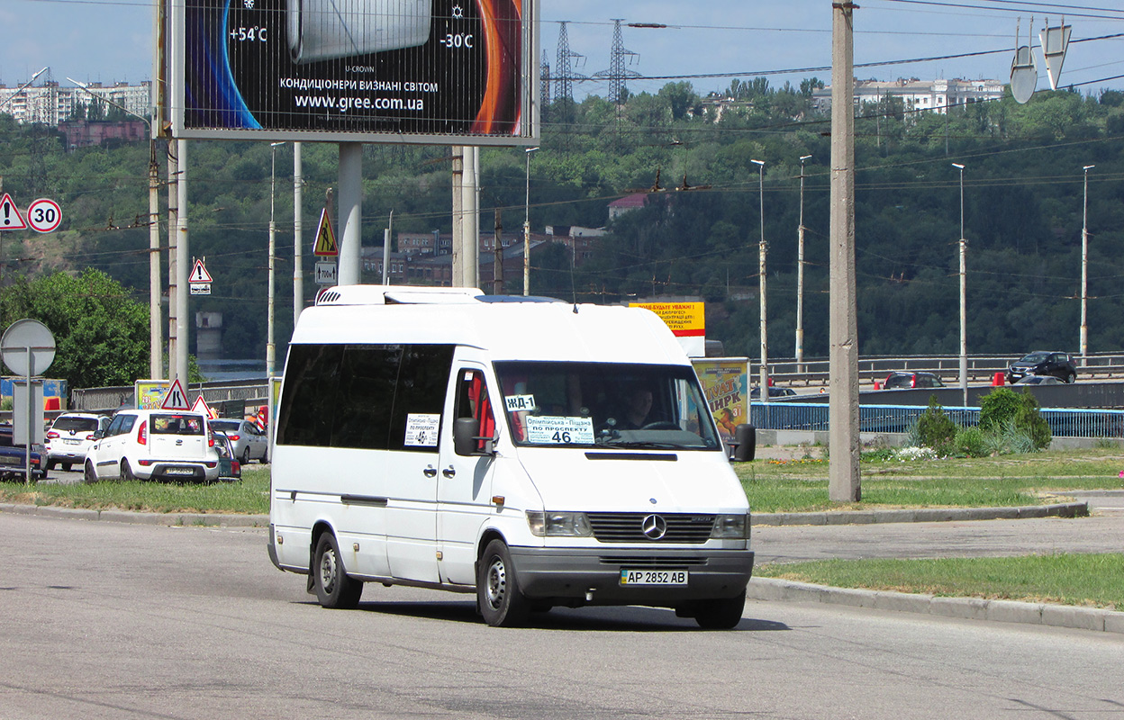 Запорожская область, Mercedes-Benz Sprinter W903 312D № AP 2852 AB