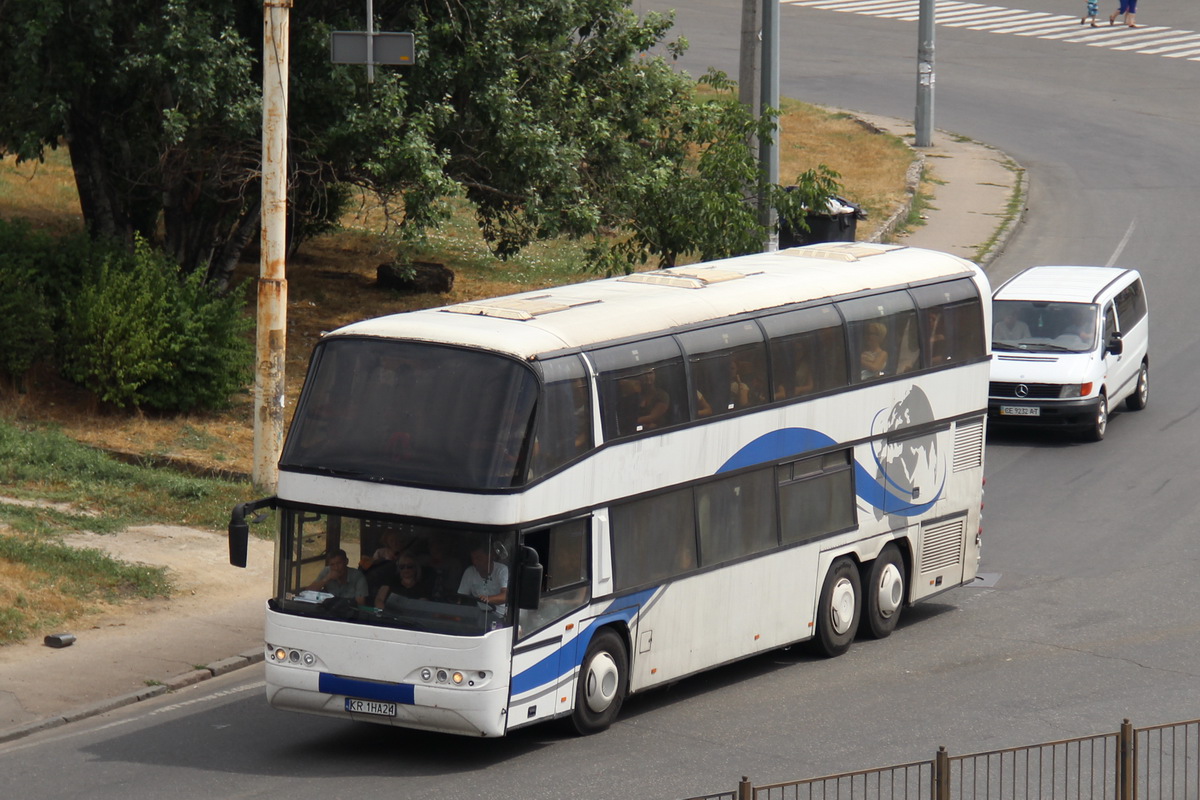 Польша, Neoplan N122/3 Skyliner № KR 1HA24