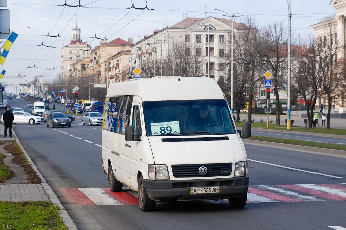 Запорожская область, Volkswagen LT35 № AP 4525 AH