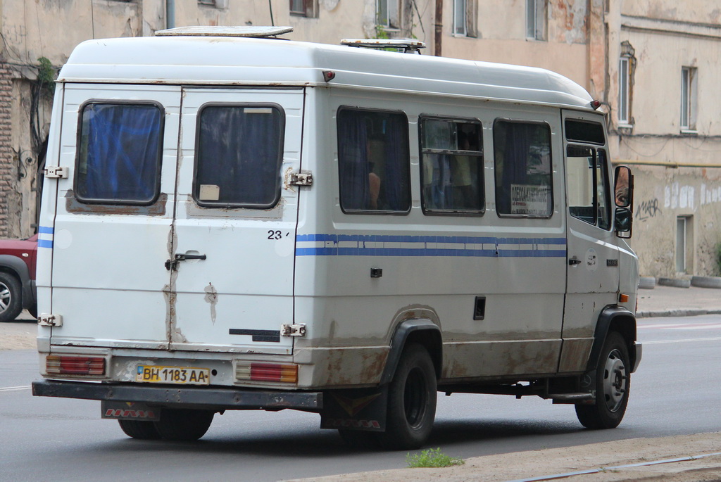 Одесская область, Mercedes-Benz T2 609D № BH 1183 AA