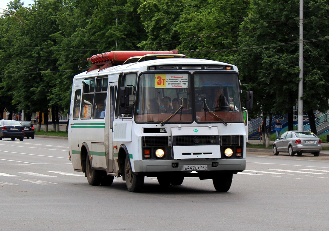 Кемеровская область - Кузбасс, ПАЗ-32053 № 211