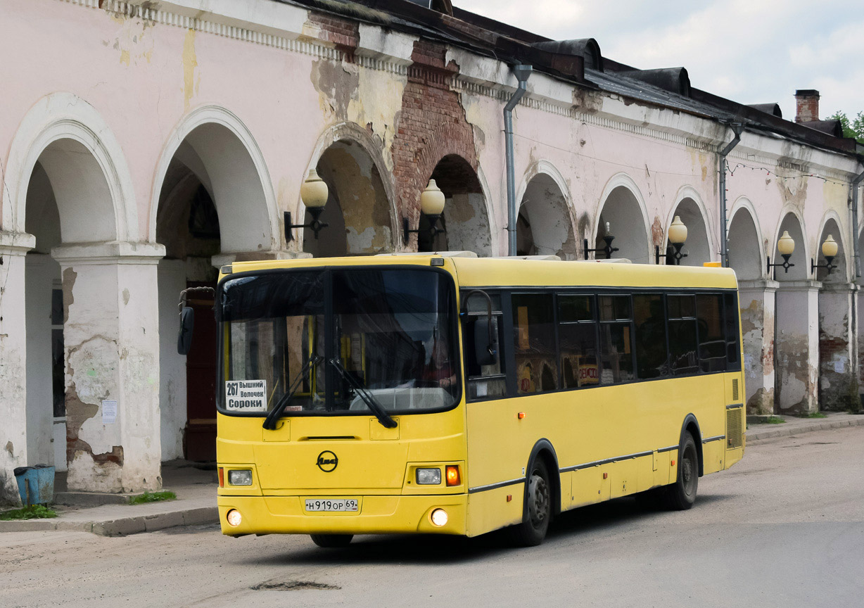 Тверская область, ЛиАЗ-5256.36 № Н 919 ОР 69