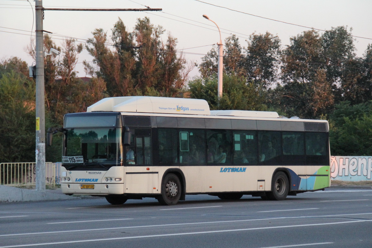 Dnepropetrovsk region, Neoplan PD4 N4416Ü CNG Centroliner sz.: 22