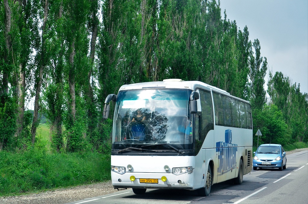 Краснодарский край, Higer KLQ6129Q № АВ 254 23