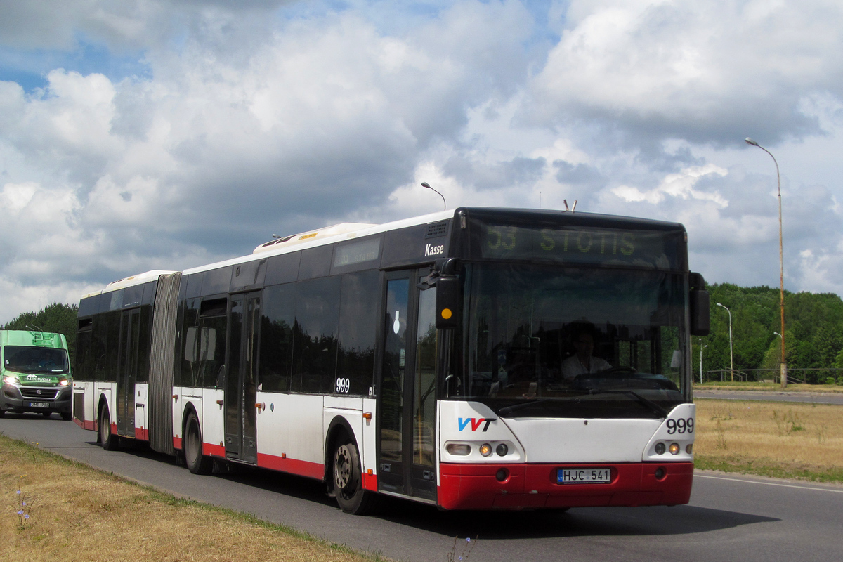 Литва, Neoplan N4421/3 Centroliner № 999