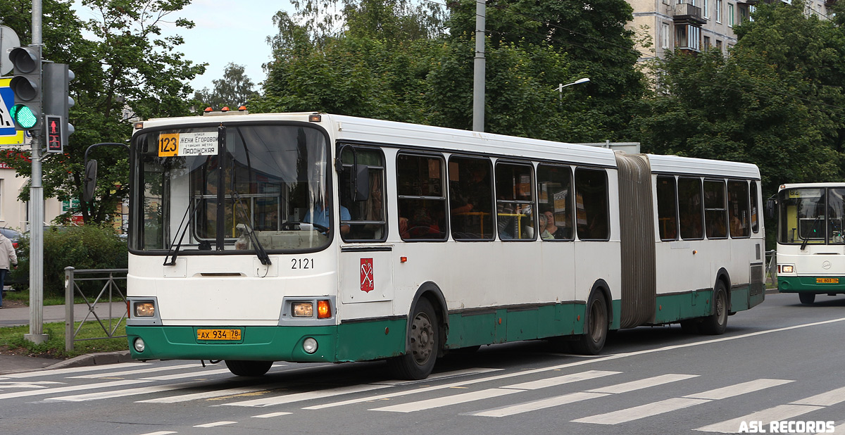 Санкт-Петербург, ЛиАЗ-6212.00 № 2121