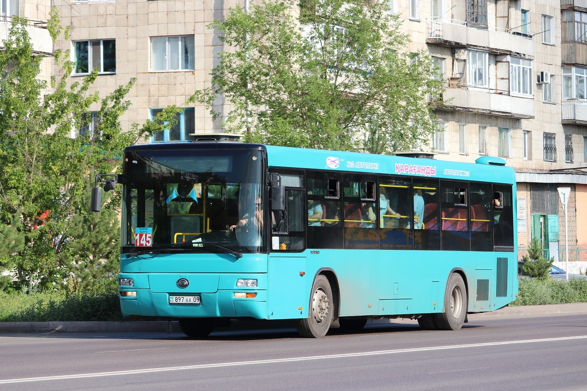 Карагандинская область, Yutong ZK6118HGA № 897 AA 09