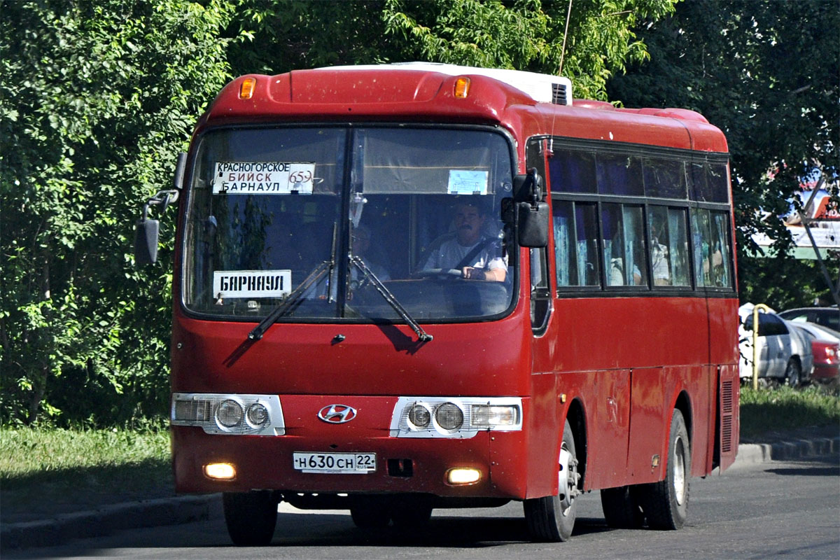 Алтайский край, Hyundai AeroTown № Н 630 СН 22