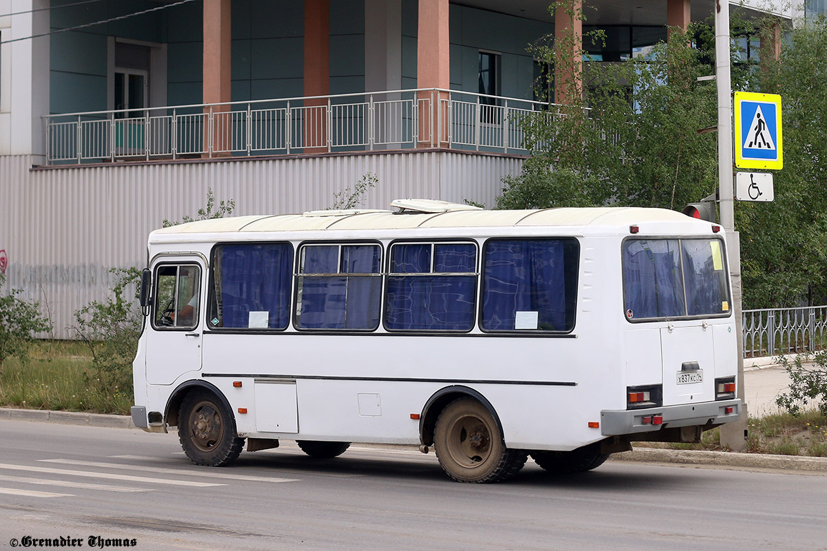 Саха (Якутия), ПАЗ-32054 № Х 837 КС 14