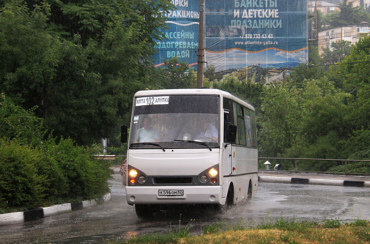 Республика Крым, I-VAN A07A1 № К 596 ОМ 82