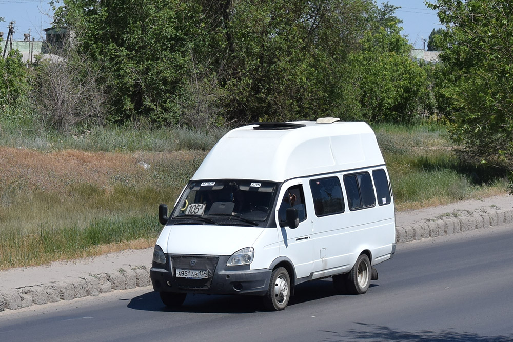 Волгоградская область, Луидор-225000 (ГАЗ-322133) № А 951 АВ 134