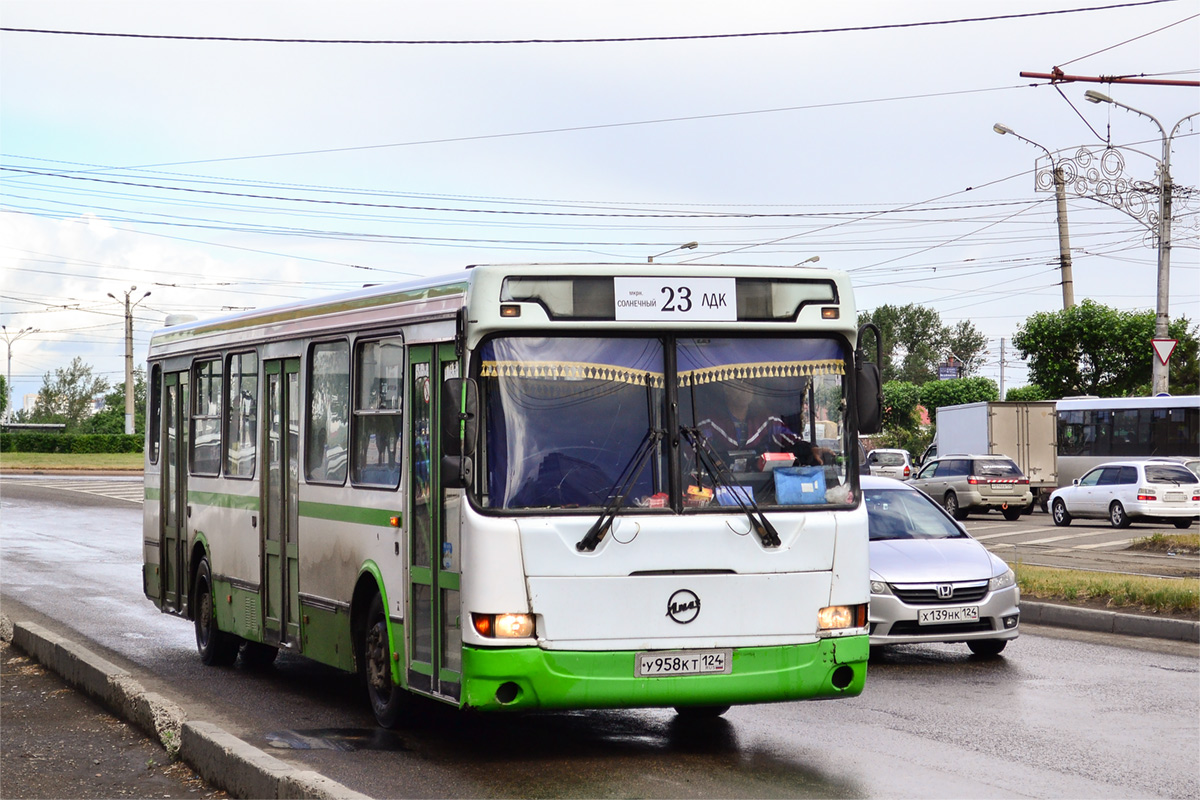 Region Krasnojarsk, LiAZ-5256.45 Nr. У 958 КТ 124