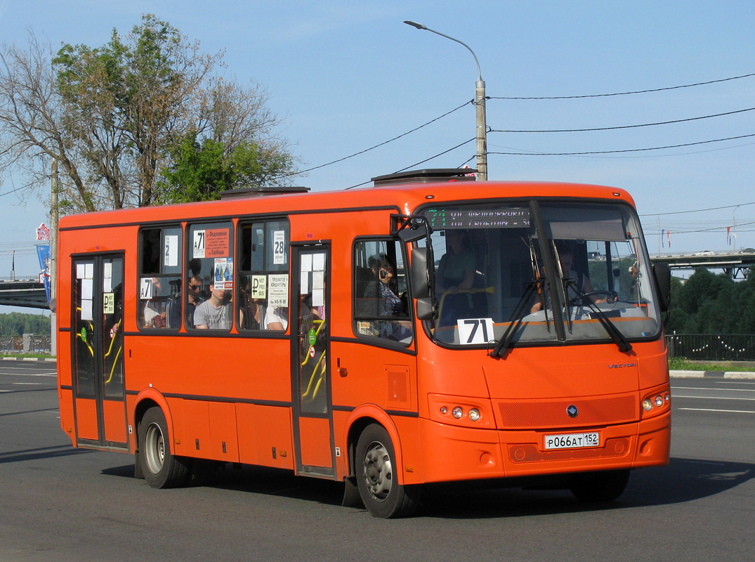 Nizhegorodskaya region, PAZ-320414-05 "Vektor" Nr. Р 066 АТ 152