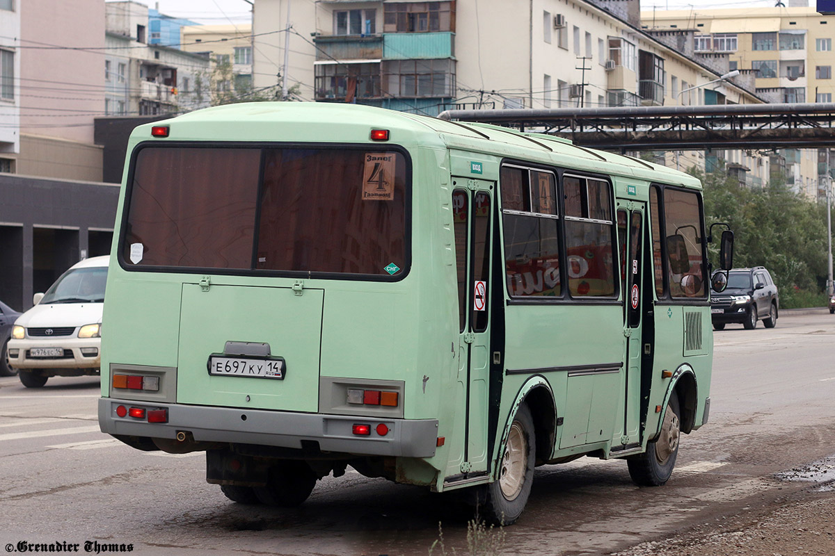 Саха (Якутия), ПАЗ-32054 № Е 697 КУ 14