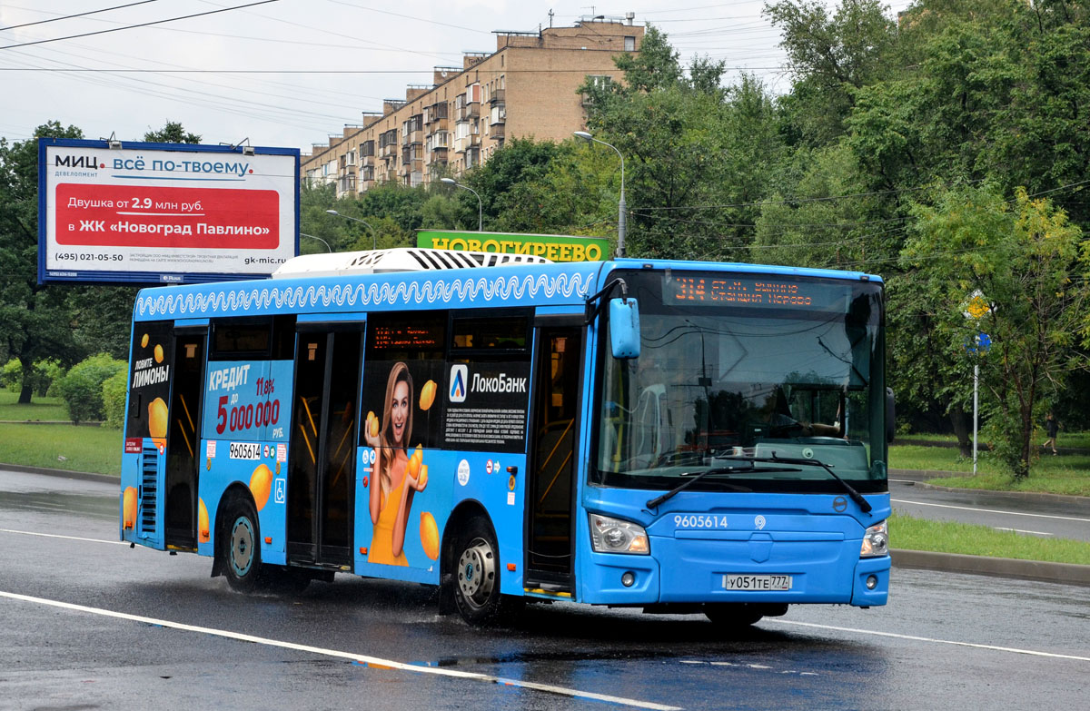 Moskva, LiAZ-4292.60 (1-2-1) č. 9605614