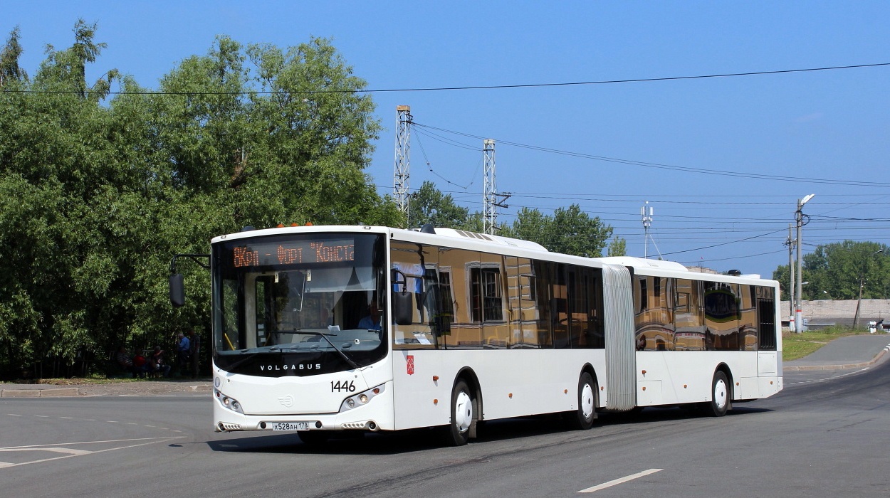 Szentpétervár, Volgabus-6271.05 sz.: 1446