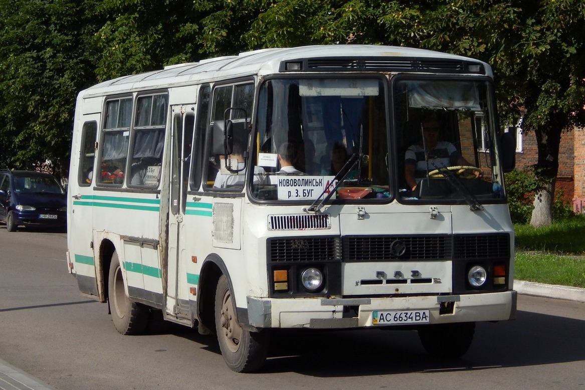 Volyňská oblast, PAZ-3205-07 č. AC 6634 BA