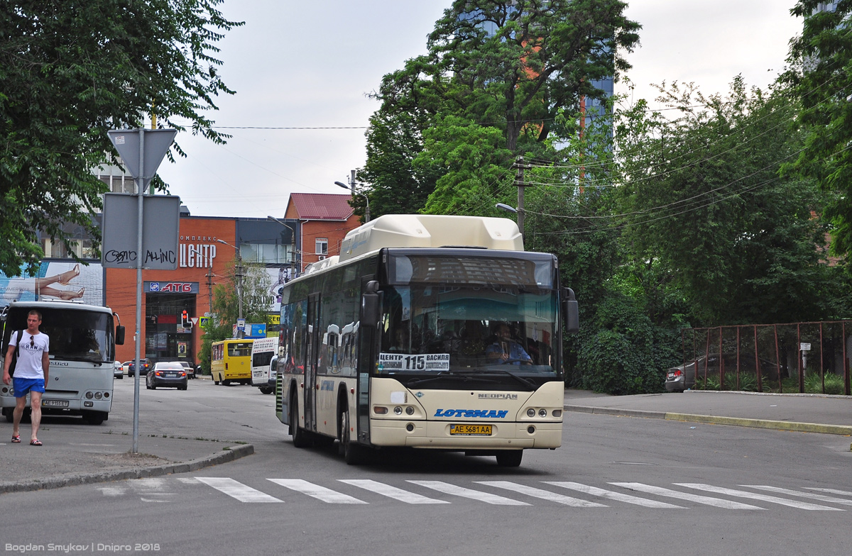 Dnepropetrovsk region, Neoplan PD4 N4416Ü CNG Centroliner # 22