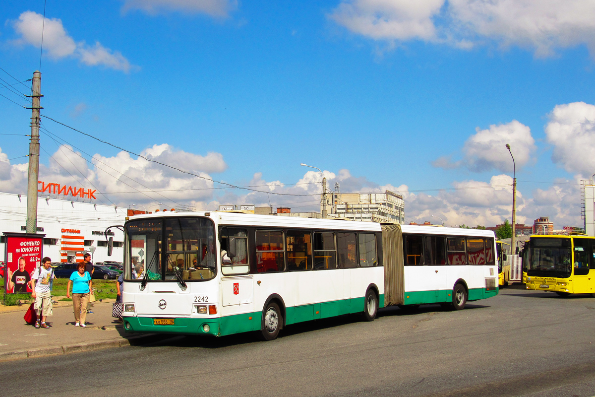 Санкт-Петербург, ЛиАЗ-6212.00 № 2242