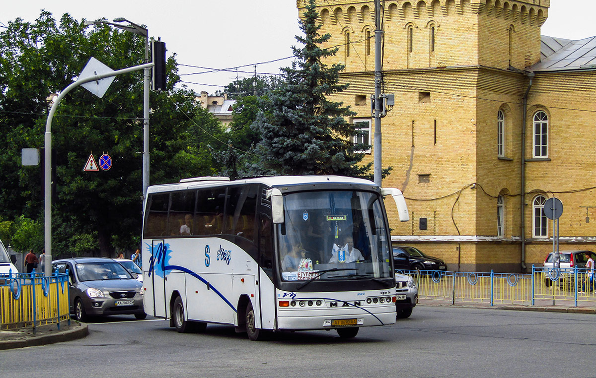 Kyiv region, Ugarte CX-Elite Midi sz.: AI 0690 AA