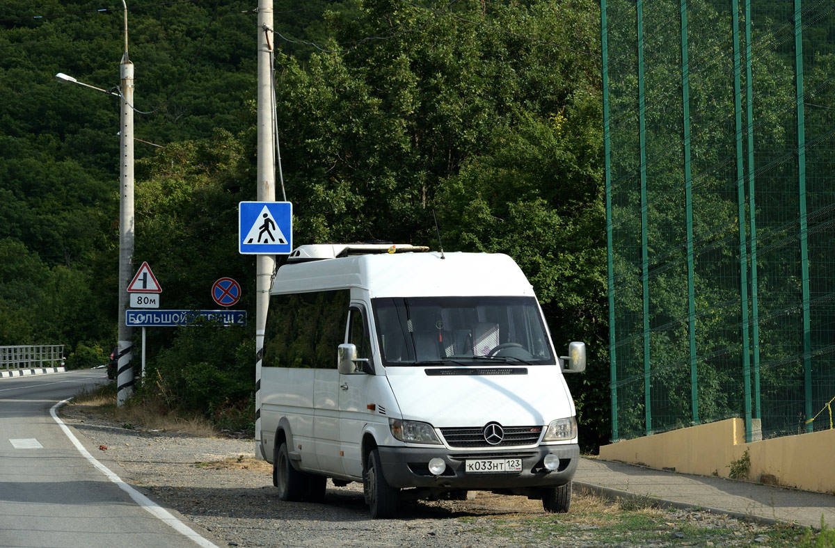 Краснодарский край, Самотлор-НН-323760 (MB Sprinter 413CDI) № К 033 НТ 123